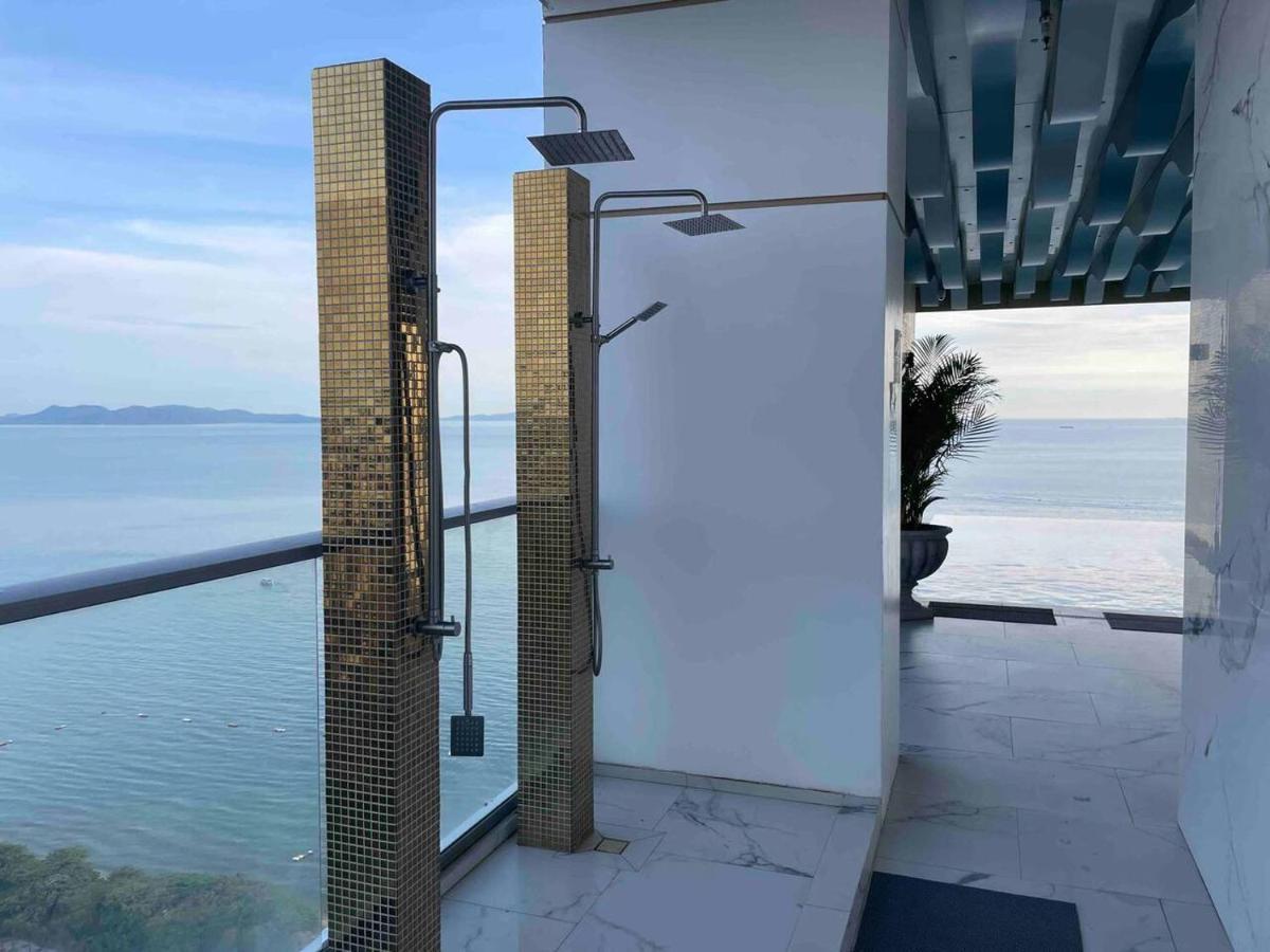 Copacabana Jomtien Condominium Bagian luar foto