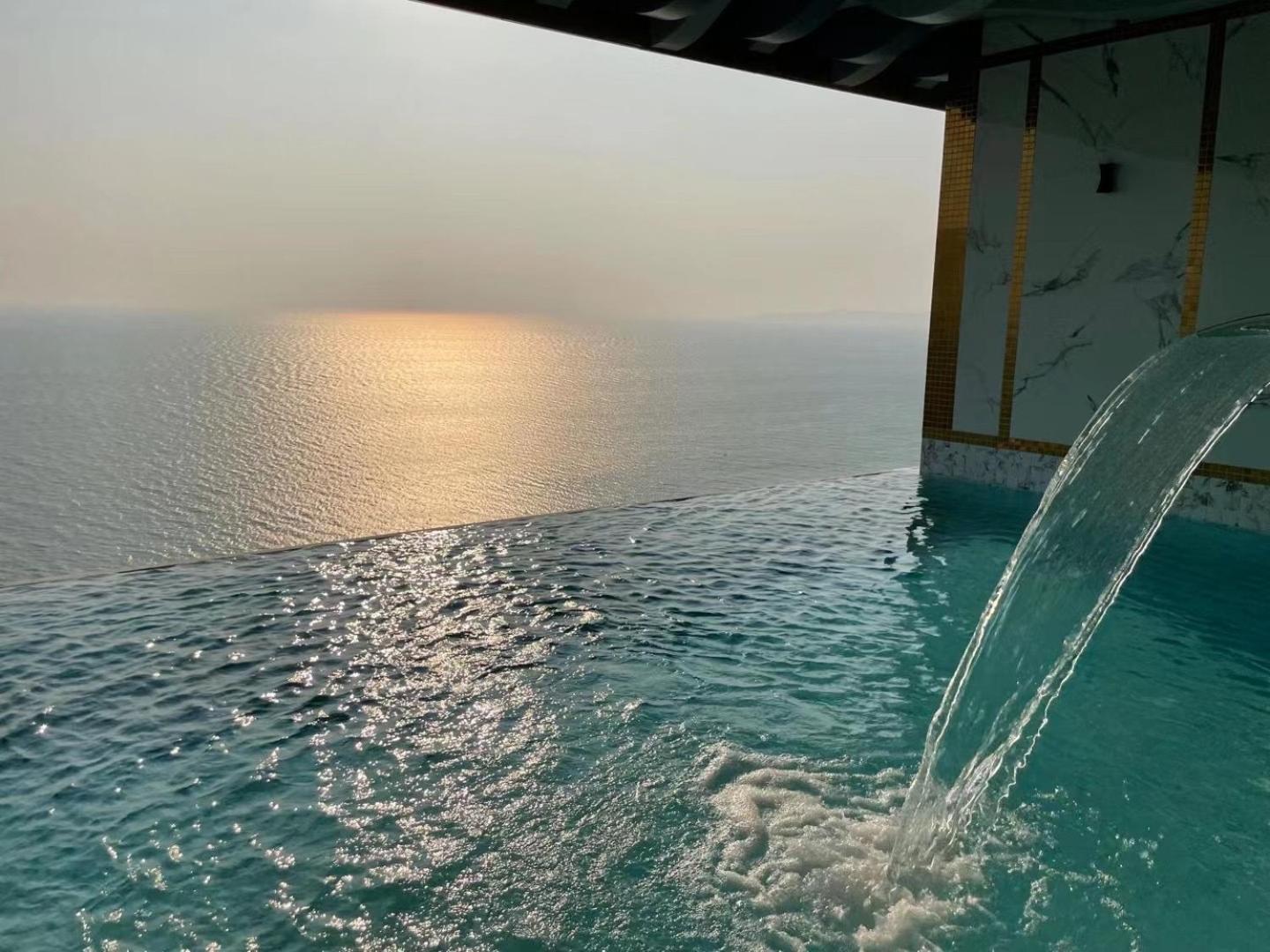 Copacabana Jomtien Condominium Bagian luar foto